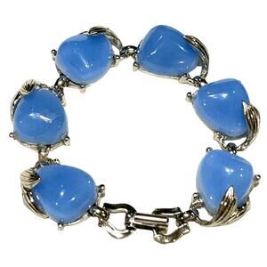 Vintage Blue Teardrop Leaf Pronged Bracelet 7.5" Great Depth on Silver Tone